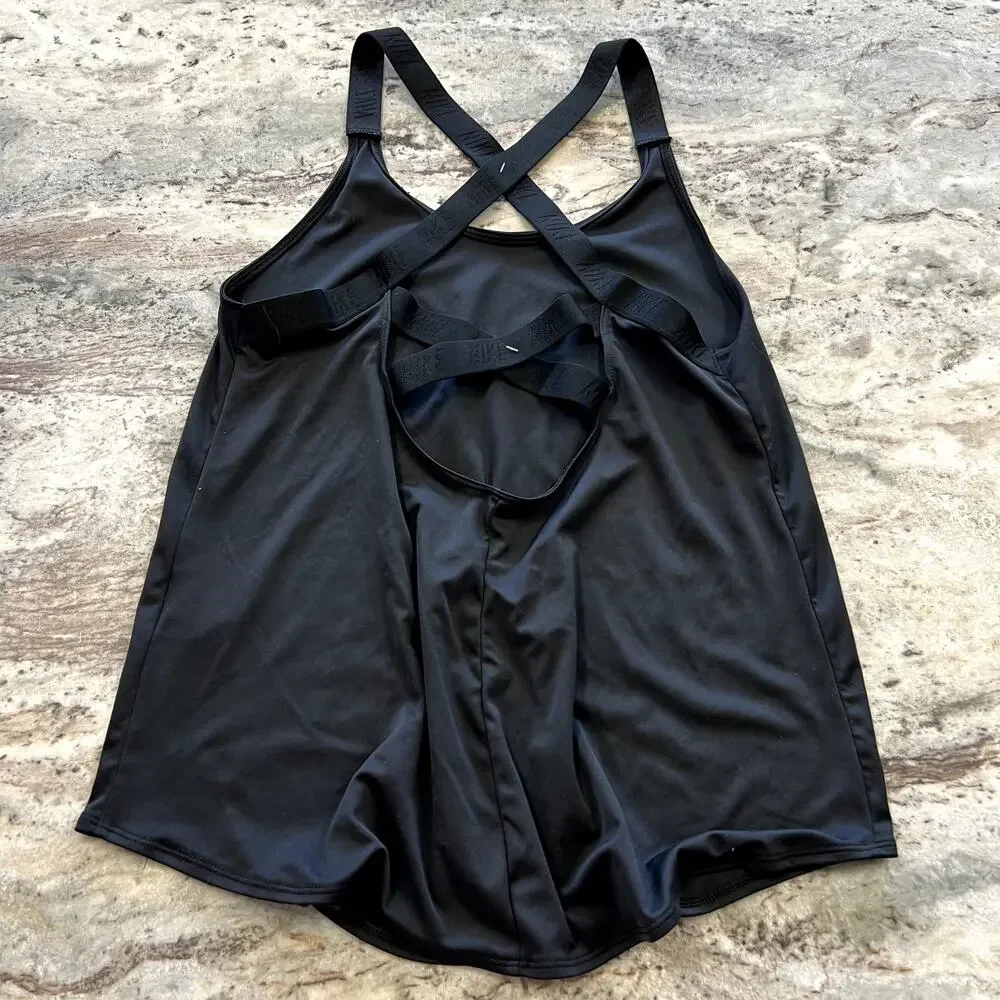 Nike Black Criss Cross Strap Athletic Tank Medium